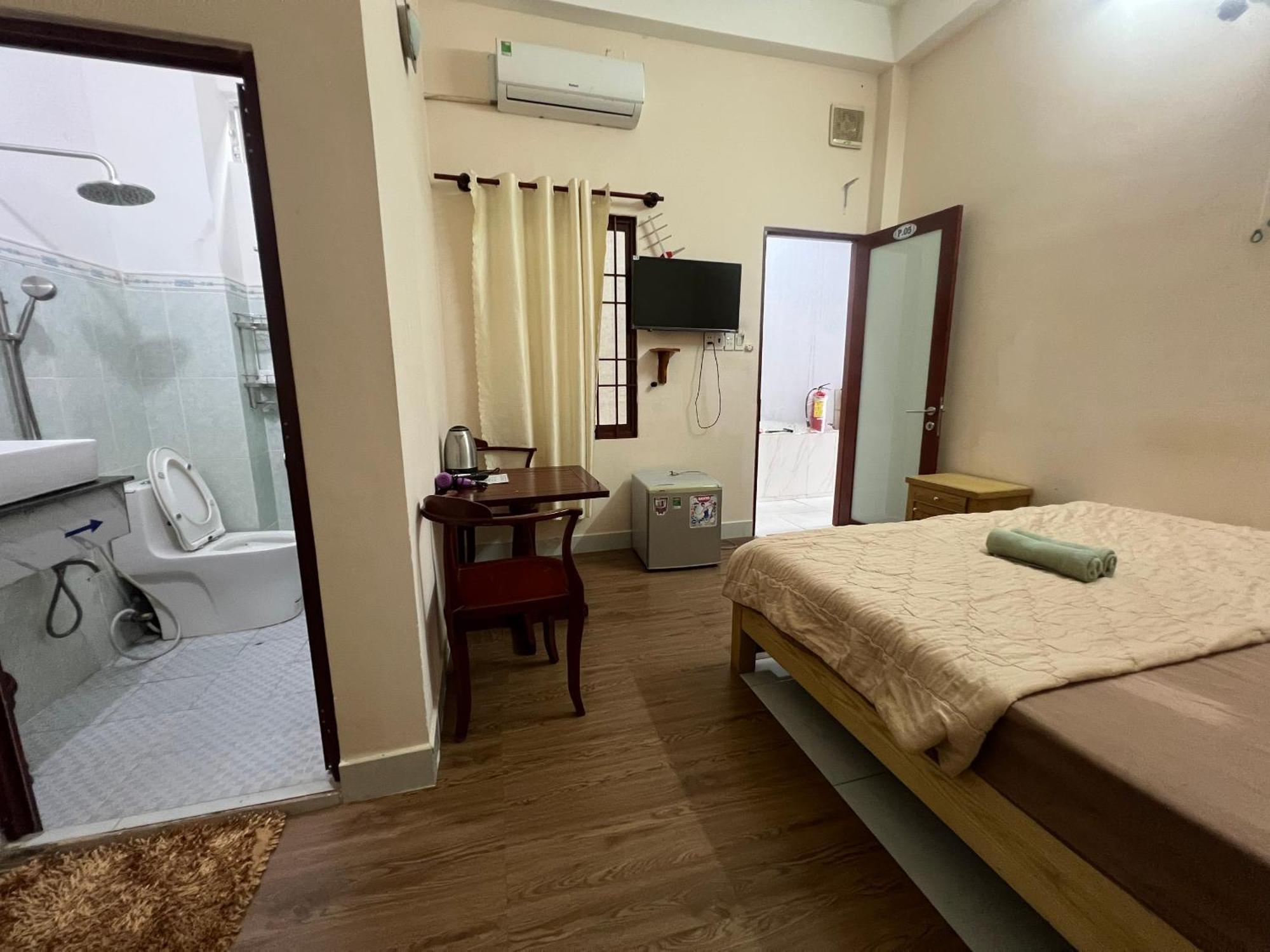 Ba Doan 2 Hotel Chi Khu Co Ong Exteriör bild